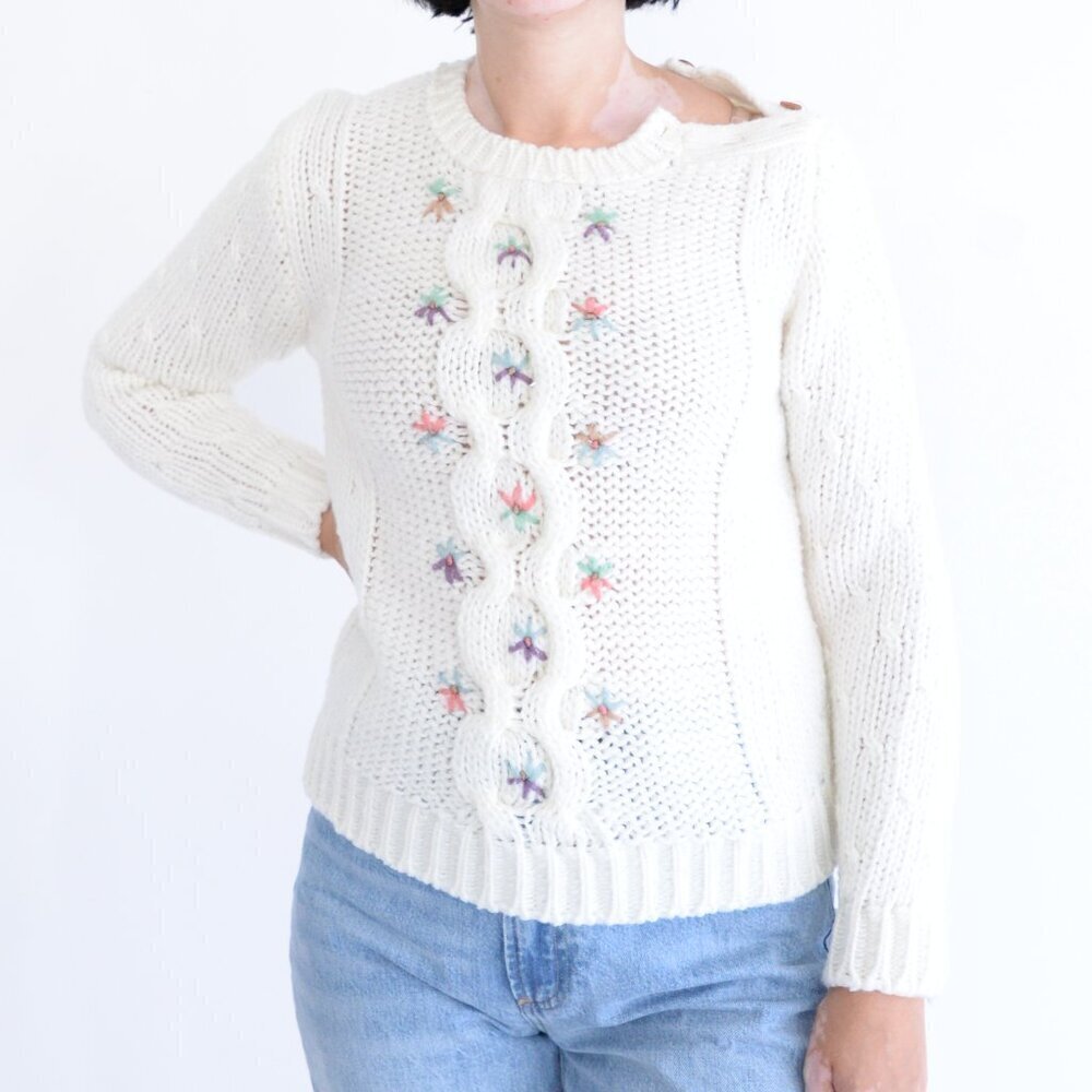 Vintage Sears The Fashion Place Cream Cable Knit Floral Crewneck Sweater Small